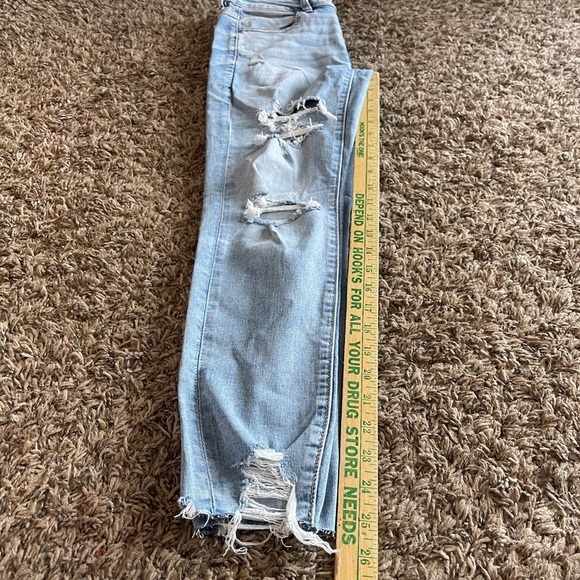 American Eagle nwt damaged return distressed super high rise jegging - Picture 3 of 16